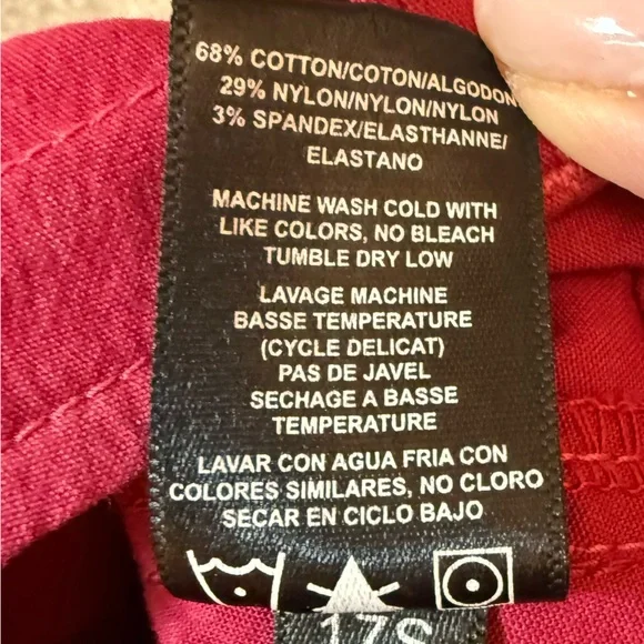 KÜHL Splash 11" Cargo Shorts in Plum Performance Fabric Women’s Size 8 - Picture 12 of 12